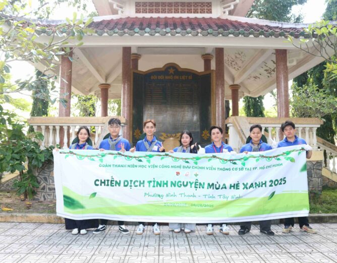 Hành trình ‘Đền ơn đáp nghĩa’: Dấu ấn ý nghĩa của sinh viên PTITHCM trong ngày thứ hai Mùa hè xanh 2025